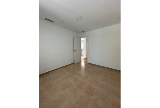 Herverkoop - Bungalow - Torrevieja - La Siesta - El Salado - Torreta