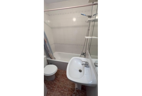 Herverkoop - Bungalow - Torrevieja - Los Balcones