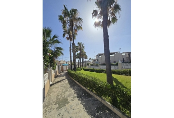 Herverkoop - Bungalow - Torrevieja - Los Balcones