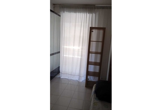 Herverkoop - Appartement / flat - Torrevieja - Habaneras