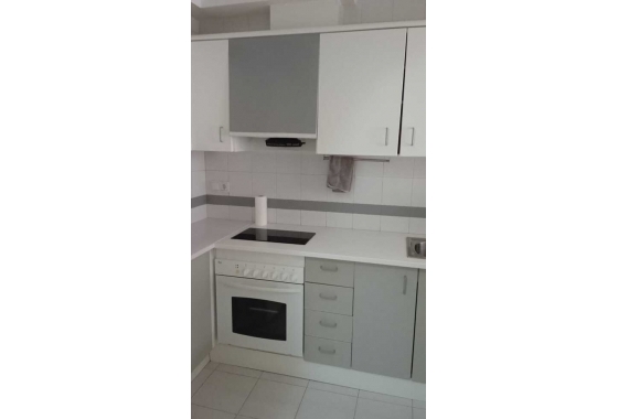 Herverkoop - Appartement / flat - Torrevieja - Habaneras