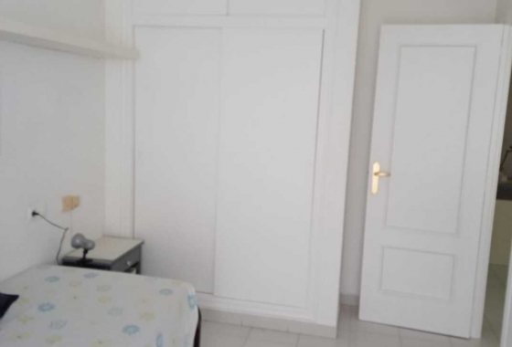 Herverkoop - Appartement / flat - Torrevieja - Habaneras
