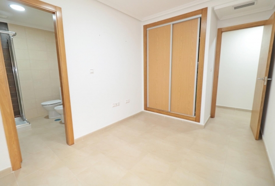 Herverkoop - Appartement / flat - Torrevieja - Acequion