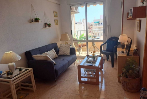 Перепродажа - Квартира - Torrevieja