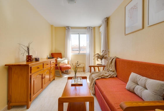 Herverkoop - Appartement / flat - Torrevieja - Playa del Cura