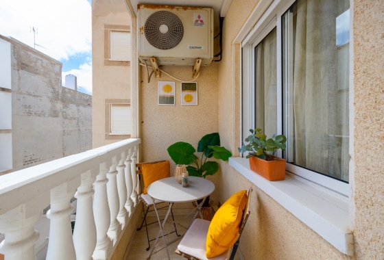Herverkoop - Appartement / flat - Torrevieja - Playa del Cura