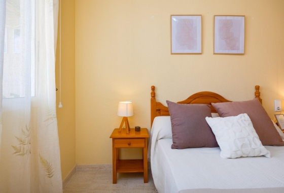 Herverkoop - Appartement / flat - Torrevieja - Playa del Cura