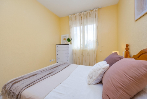 Herverkoop - Appartement / flat - Torrevieja - Playa del Cura
