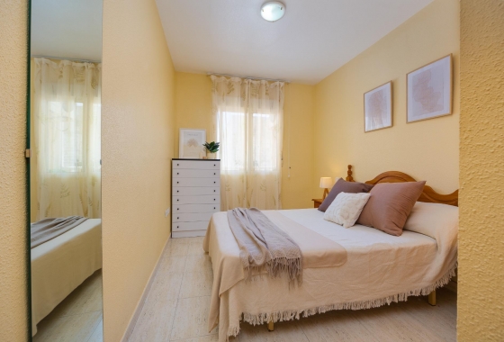 Herverkoop - Appartement / flat - Torrevieja - Playa del Cura
