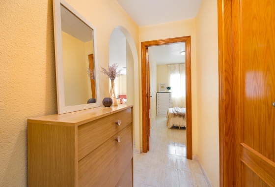 Herverkoop - Appartement / flat - Torrevieja - Playa del Cura
