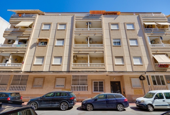 Herverkoop - Appartement / flat - Torrevieja - Playa del Cura