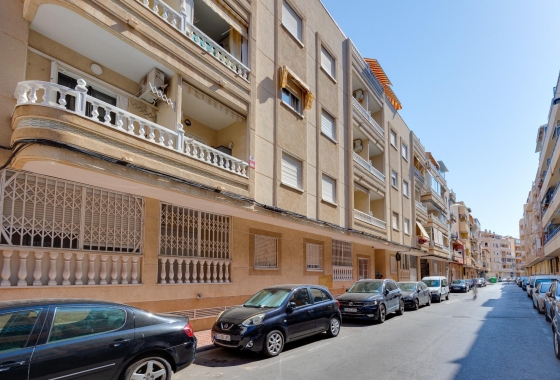 Herverkoop - Appartement / flat - Torrevieja - Playa del Cura