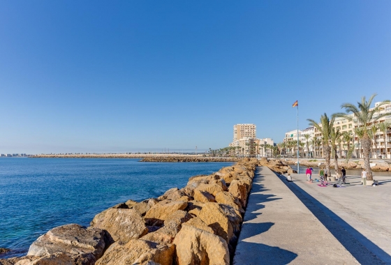 Herverkoop - Appartement / flat - Torrevieja - Playa del Cura