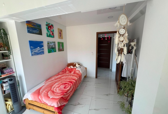 Herverkoop - Appartement / flat - Torrevieja - Zona Los Frutales