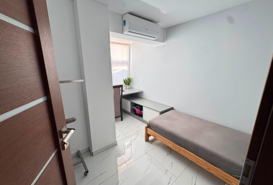 Herverkoop - Appartement / flat - Torrevieja - Zona Los Frutales