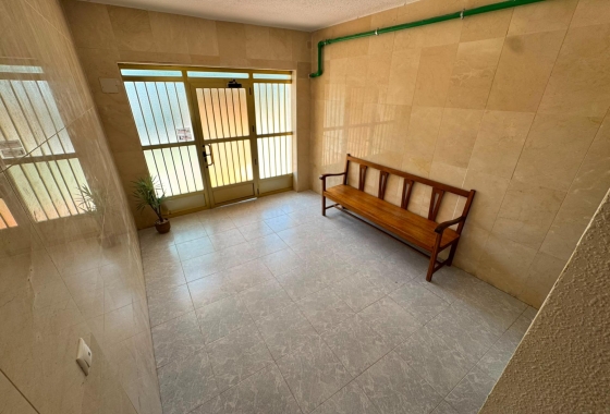 Herverkoop - Appartement / flat - Torrevieja - Zona Los Frutales