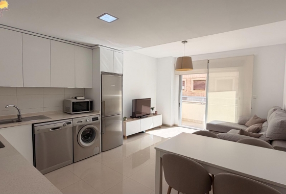Herverkoop - Appartement / flat - Torrevieja - PARQUE DE LAS NACIONES