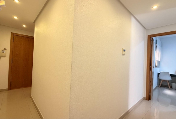 Herverkoop - Appartement / flat - Torrevieja - PARQUE DE LAS NACIONES