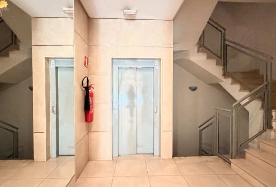 Herverkoop - Appartement / flat - Torrevieja - PARQUE DE LAS NACIONES