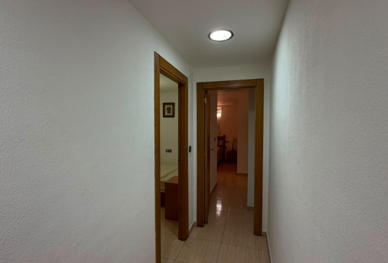 Återförsäljning - Lägenhet / lägenhet - Torrevieja