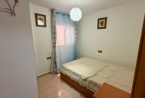 Återförsäljning - Lägenhet / lägenhet - Torrevieja