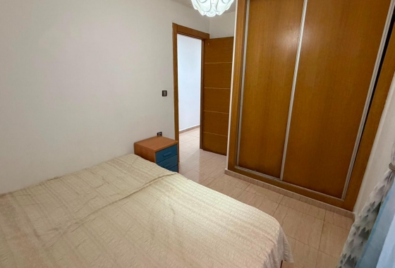 Återförsäljning - Lägenhet / lägenhet - Torrevieja