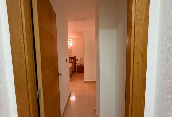 Återförsäljning - Lägenhet / lägenhet - Torrevieja
