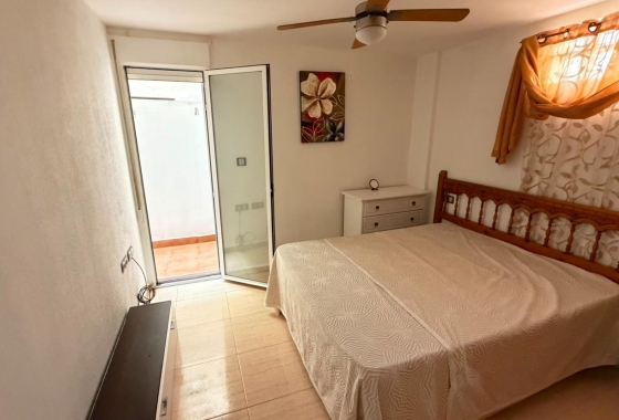 Återförsäljning - Lägenhet / lägenhet - Torrevieja