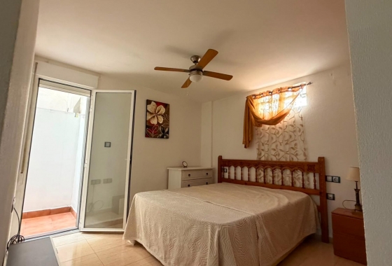 Återförsäljning - Lägenhet / lägenhet - Torrevieja