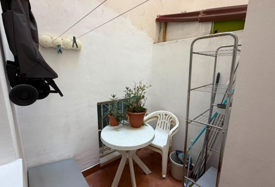 Återförsäljning - Lägenhet / lägenhet - Torrevieja