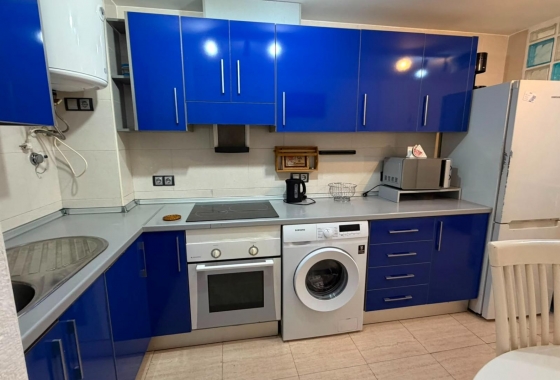 Återförsäljning - Lägenhet / lägenhet - Torrevieja