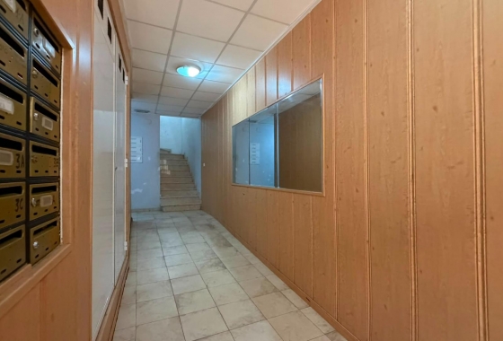 Återförsäljning - Lägenhet / lägenhet - Torrevieja