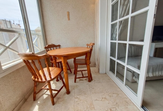 Herverkoop - Appartement / flat - Torrevieja - Playa de los Locos