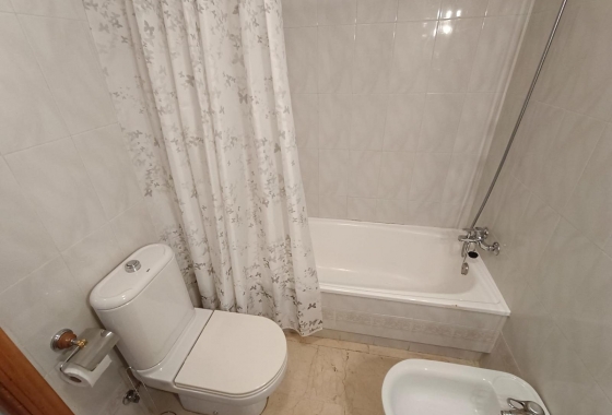 Herverkoop - Appartement / flat - Torrevieja - Playa de los Locos