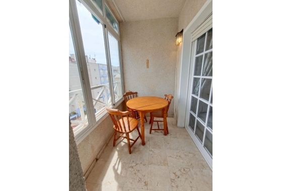 Herverkoop - Appartement / flat - Torrevieja - Playa de los Locos