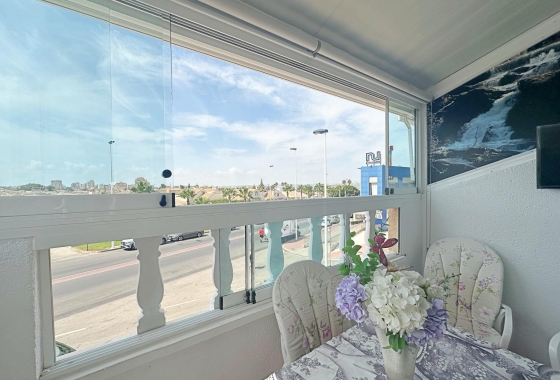 Herverkoop - Bungalow - Torrevieja - aguas nuevas