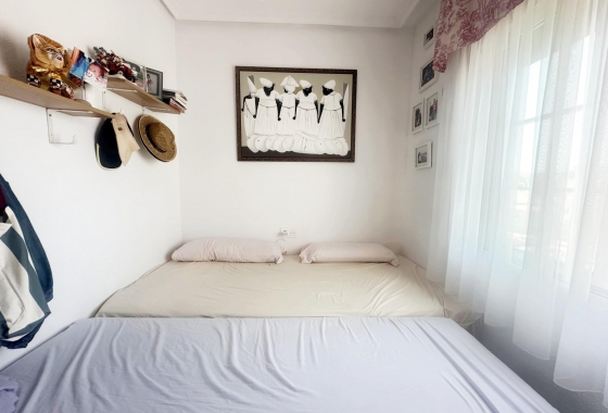 Herverkoop - Bungalow - Torrevieja - aguas nuevas