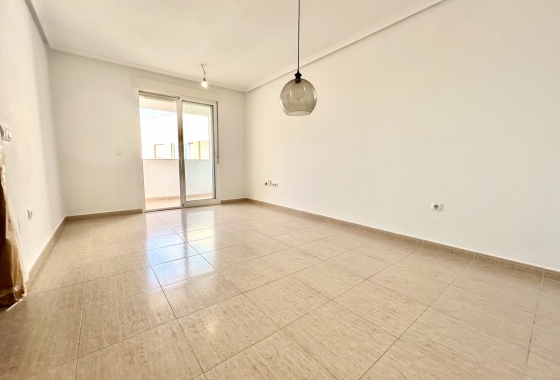 Herverkoop - Appartement / flat - Torrevieja - Costa Blanca