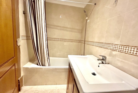 Herverkoop - Appartement / flat - Torrevieja - Costa Blanca