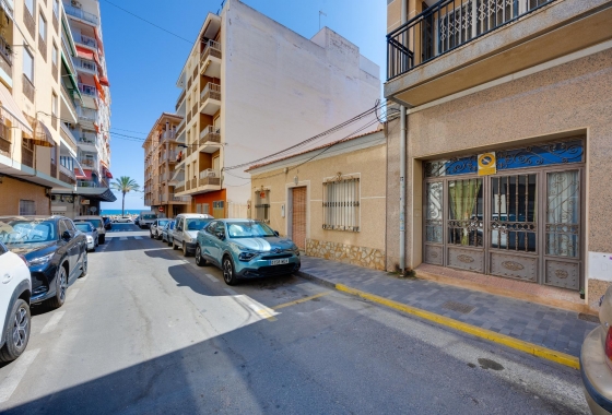 Wiederverkauf - Wohnung - Torrevieja - Paseo Maritimo