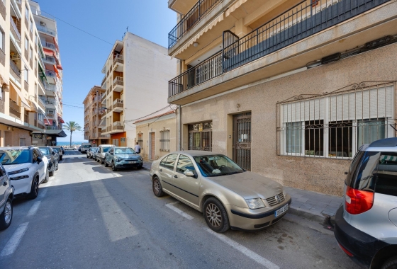 Wiederverkauf - Wohnung - Torrevieja - Paseo Maritimo