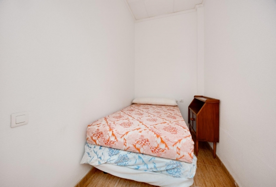Wiederverkauf - Wohnung - Torrevieja - Paseo Maritimo