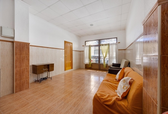 Wiederverkauf - Wohnung - Torrevieja - Paseo Maritimo