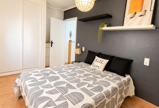 Reventa - Apartamento / piso - Torrevieja - Playa del Cura