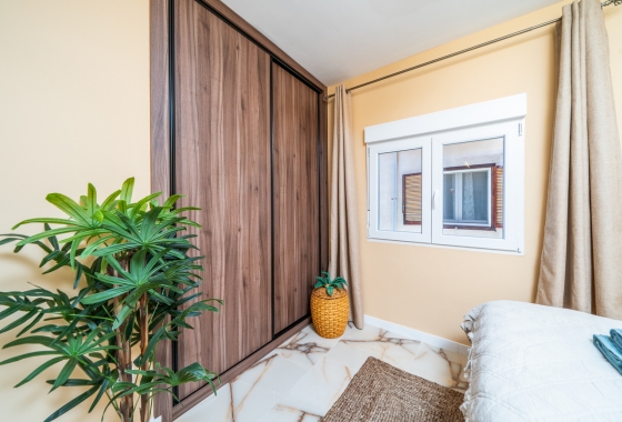Herverkoop - Appartement / flat - Torrevieja - Costa Blanca