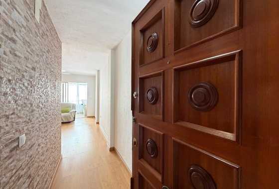 Resale - Apartment / flat - Torrevieja - Playa del Cura