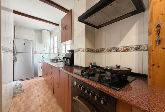 Resale - Apartment / flat - Torrevieja - Playa del Cura