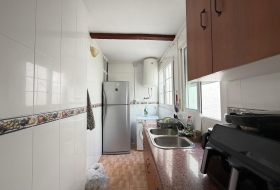 Resale - Apartment / flat - Torrevieja - Playa del Cura