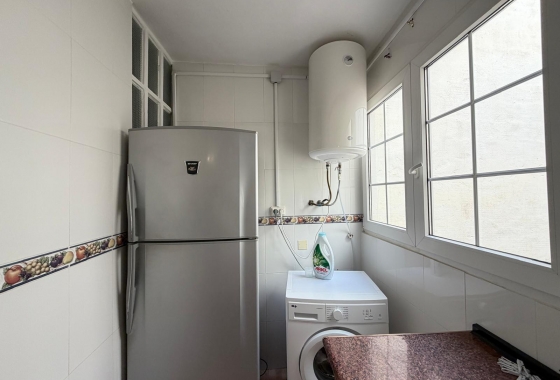 Resale - Apartment / flat - Torrevieja - Playa del Cura