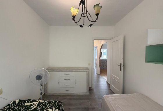 Resale - Apartment / flat - Torrevieja - Playa del Cura